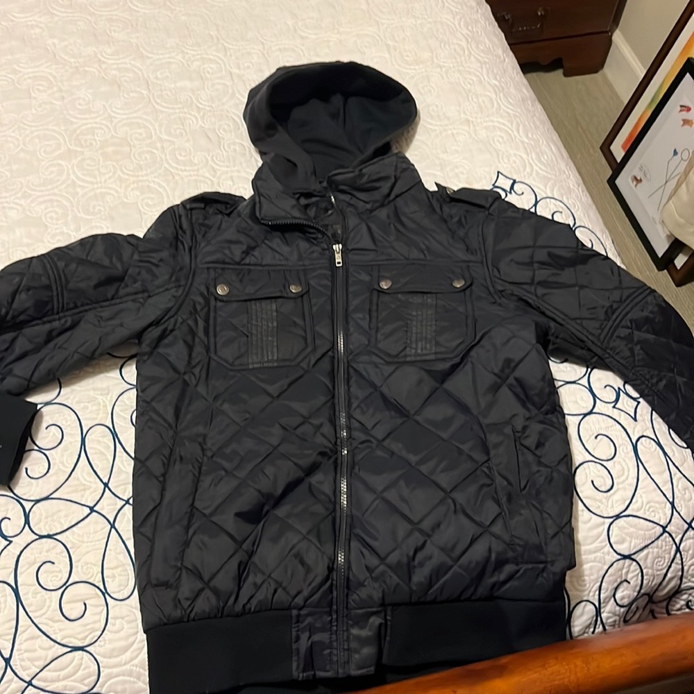 Helix Puffer Jacket w/ Removable Hoodie. Cute af